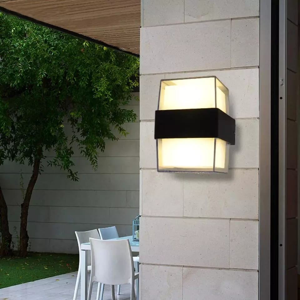 Aplica perete Patrata 2x6W Lumina calda - imagine 5